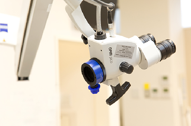 手術用顕微鏡